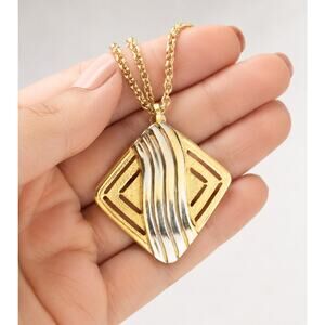 Vintage‎ Gold Tone Wavy Pendant Necklace 22" Geometric Layering Jewelry gn01-25